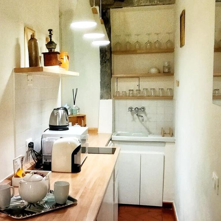 Green Chic Flat in Centre near the Train Station - Appartamento con 1 Camera da Letto - 17