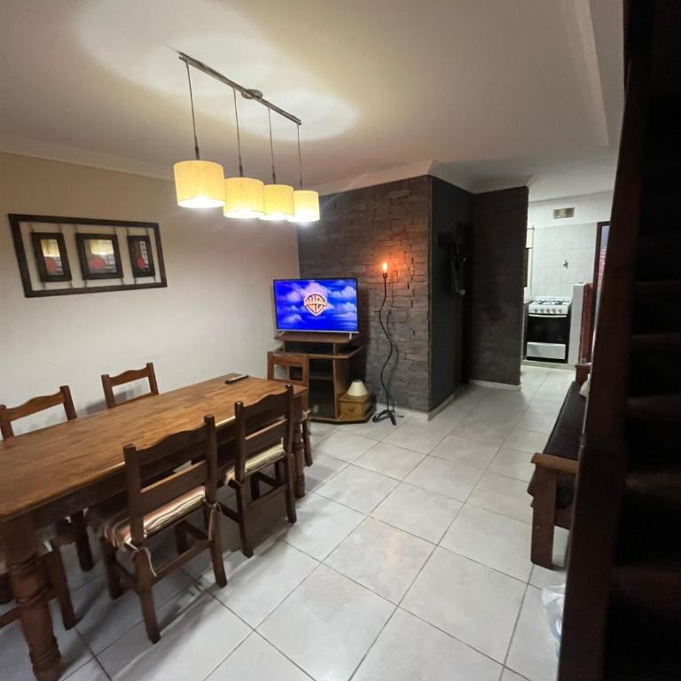 Duplex calle 4 - Two-Bedroom House - 1