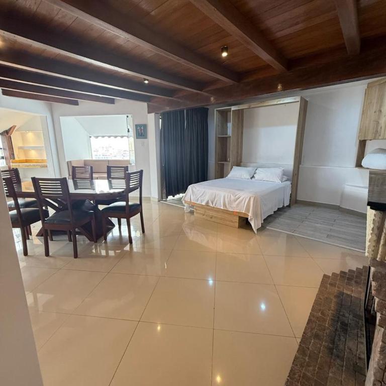 Serendipia City Comfort Suite 901 - Three-Bedroom Apartment - 13
