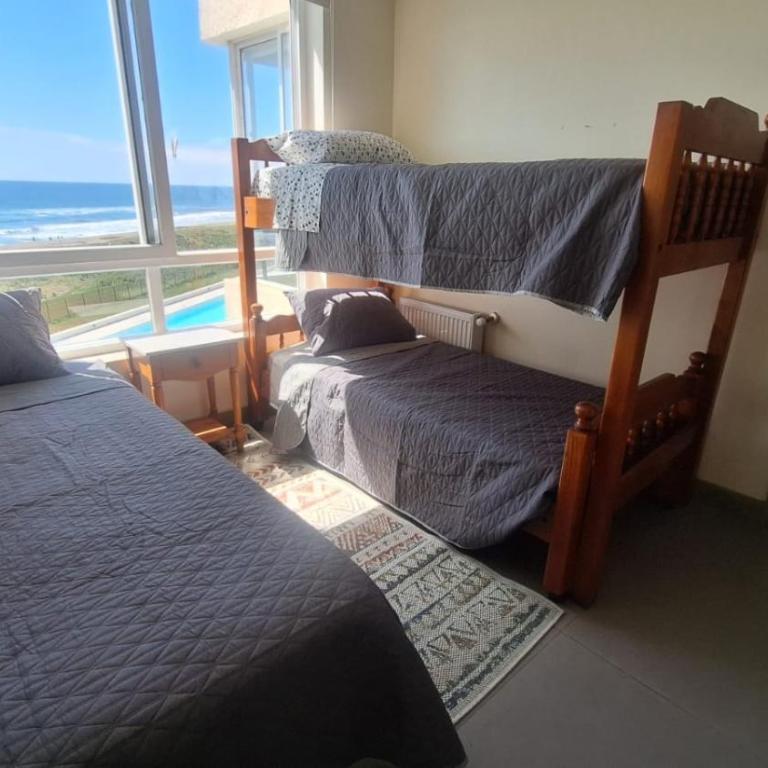 descanso frente al mar - Two-Bedroom Deluxe Apartment with Balcony - 6