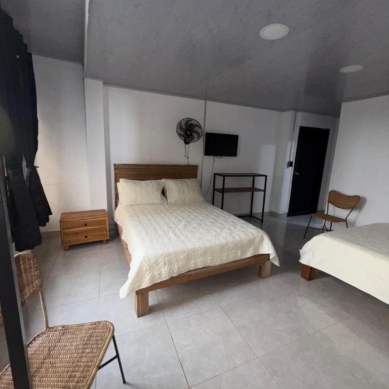Hotel TOBA Boutique - Habitación Doble con baño privado - 2 camas - 6