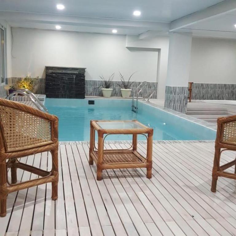 Brezos Hotel & Spa - Habitación adaptada para personas con movilidad reducida - Cama grande - 3