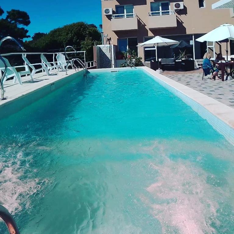 Brezos Hotel & Spa - Habitación adaptada para personas con movilidad reducida - Cama grande - 4
