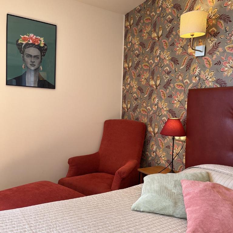 Le Patio - Double Room with Private Bathroom - 12