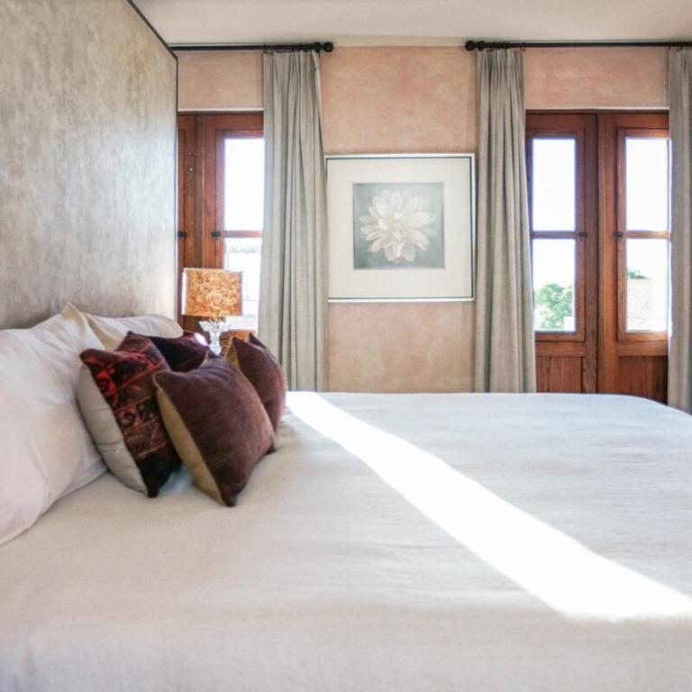 Casa de Leones - Two-Bedroom House - 25