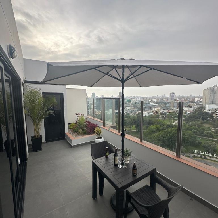 Luxury Duplex on the 15th Floor with Terrace - Apartamento de 1 dormitorio - 1