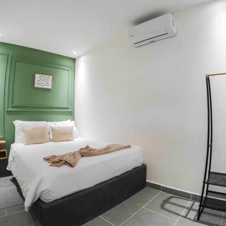 Fresco Provenza Living - Musical lifestyle - Small Double Room - 11