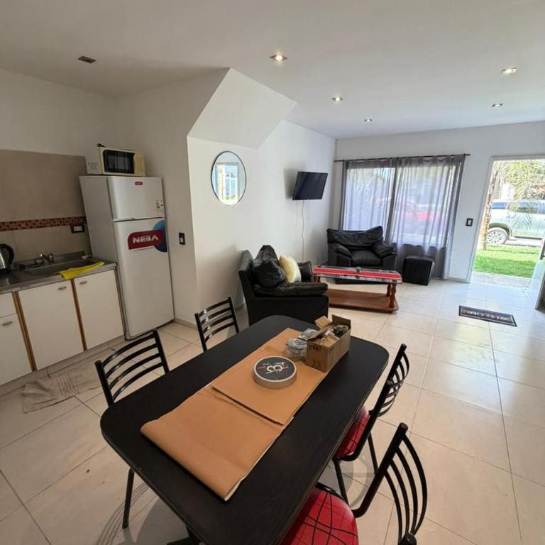 Alquilo departamento de 3 ambientes - Apartamento de 2 dormitorios - 8