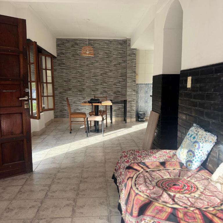 Depto Dora Patio y Garage Depto Pepe con Terraza y Parilla - Apartamento de 1 dormitorio - 5