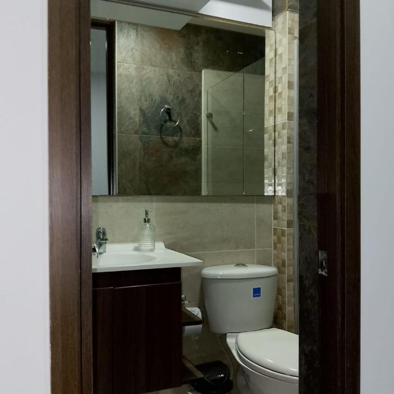 Apartamento de 3 habitaciones, al norte de Barranquilla, via a Cartagena, aire acondicionado en sala y todas las habitaciones, excelenten para trabajo o descanso - Apartamento de 3 dormitorios - 3