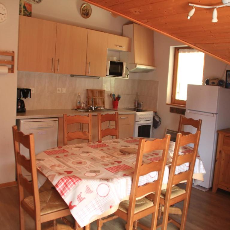 Duplex in Châtel near Portes du Soleil Gondola - Appartement 2 Chambres - 2