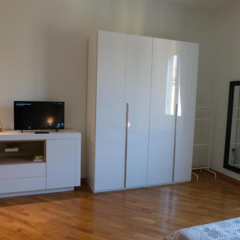 Residenza Piazza Santo Stefano - Appartamento Superior - 11