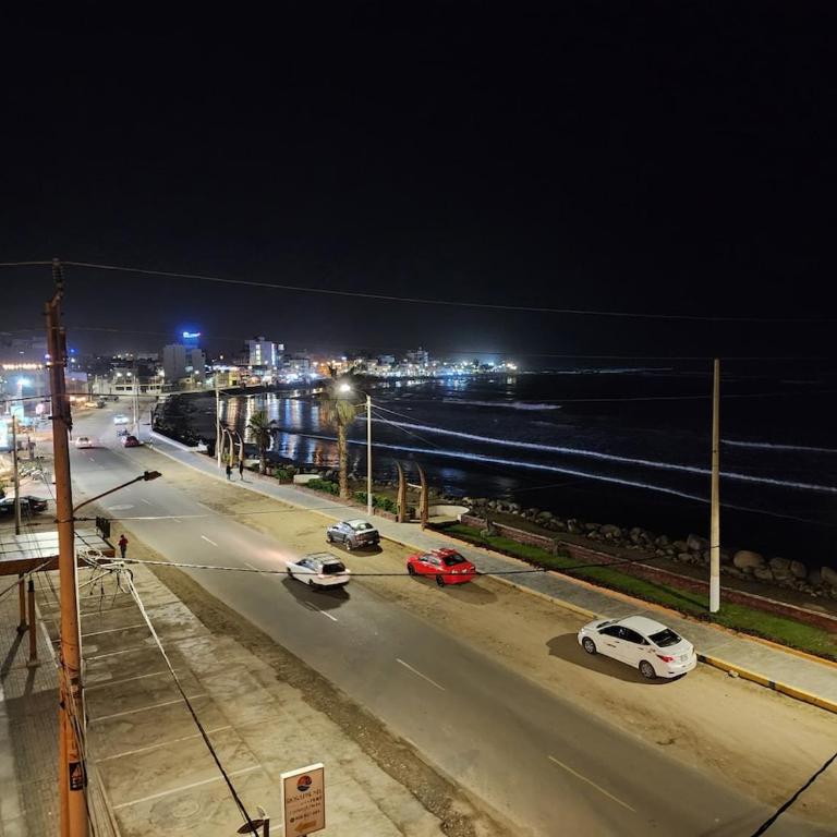 Longevid Apartment, Huanchaco An apartment with an ocean view rent for a nigth - Two-Bedroom Apartment - 5