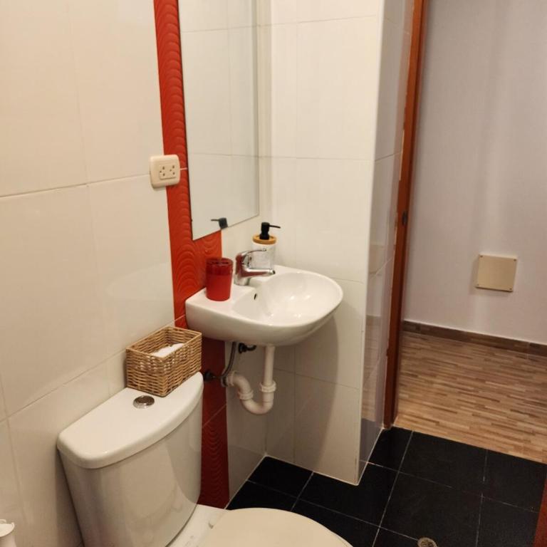 Longevid Apartment, Huanchaco An apartment with an ocean view rent for a nigth - Two-Bedroom Apartment - 9