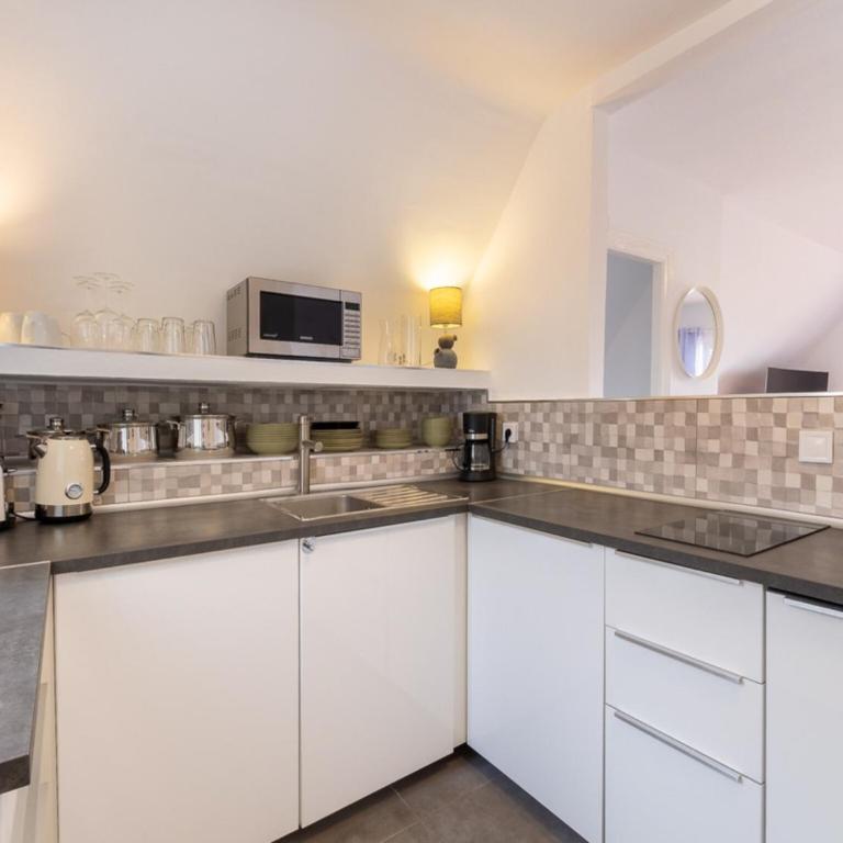 Apartment in Torremolinos by Bajondillo Beach - Apartamento de 2 dormitorios - 4