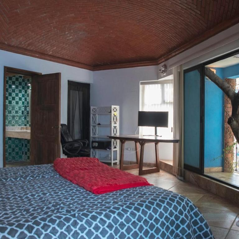 Palomar House in Marfil Guanajuato - Eight-Bedroom House - 43