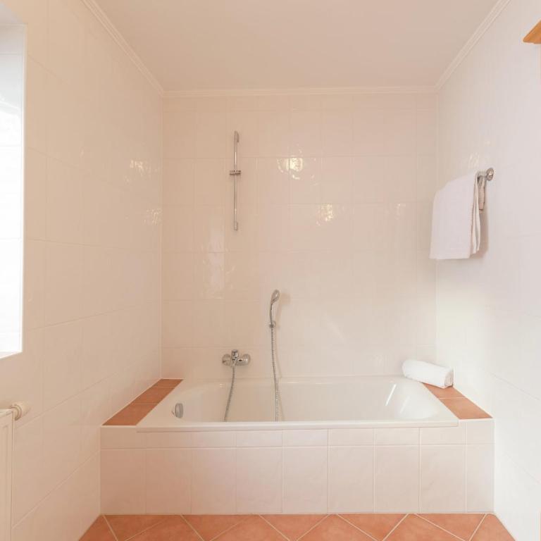 Chalet in Ellmau near Ski Lift - Superior Chalet - 20