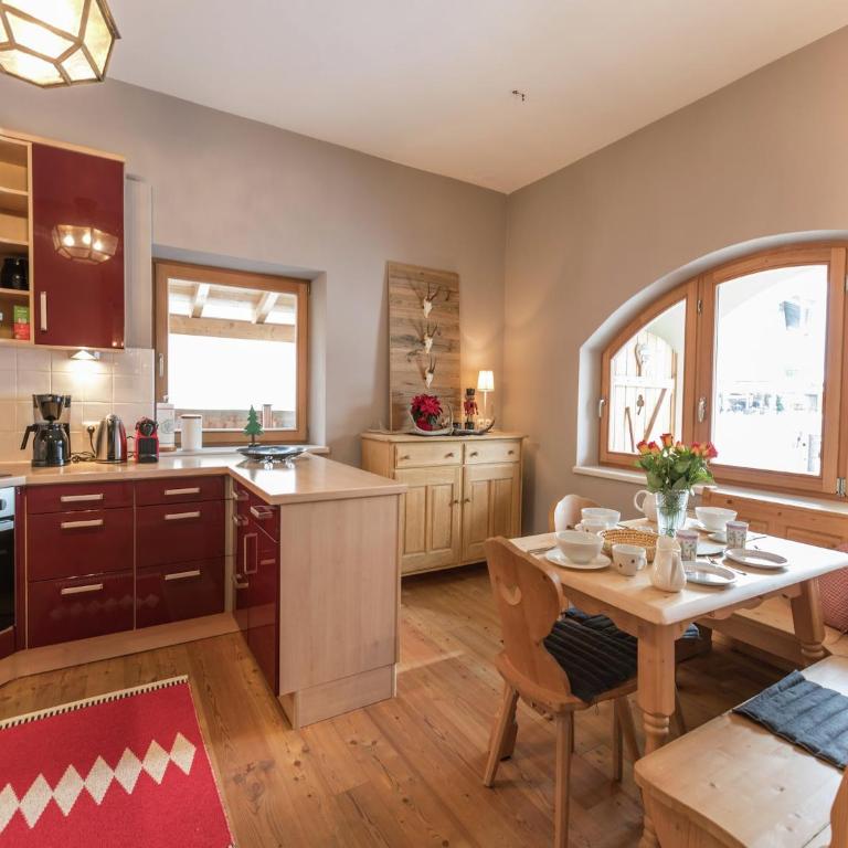 Chalet in Ellmau near Ski Lift - Superior Chalet - 9