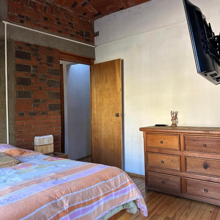 Casa Rústica del pedregal - Double Room with Private Bathroom - 2