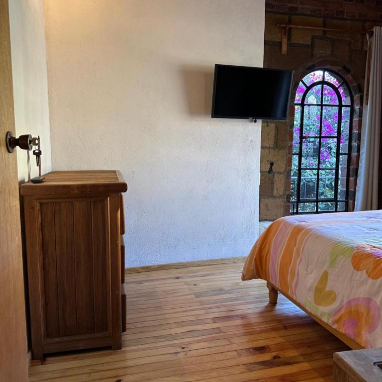 Casa Rústica del pedregal - Double Room with Private Bathroom - 4