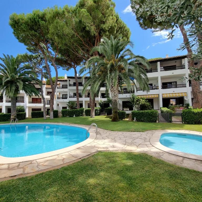 Apartamento con terraza y piscina a 300m de la playa - HISP-236-182 - Appartement - 5