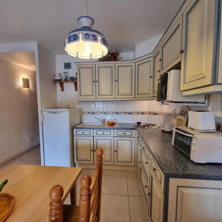 Apartamento con terraza y piscina a 300m de la playa - HISP-236-182 - Appartement - 15