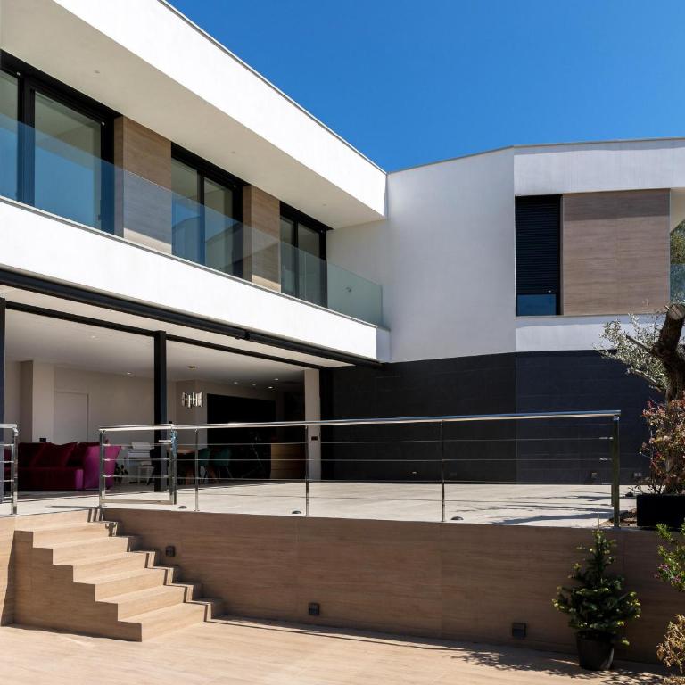 Costa Brava: Villa de lujo con piscina privada y eficiencia energética - ES-209-99 - Villa - 6