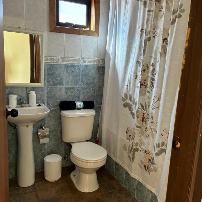Hostal Mundet - Deluxe Double Room (2 Adults + 1 Child) - 6