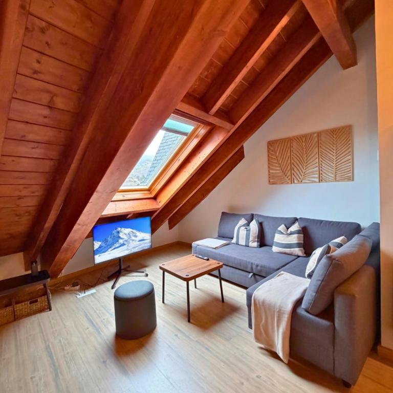 Ático Miraestrela: Dúplex con Vistas a Sallent - Apartment with Mountain View - 9