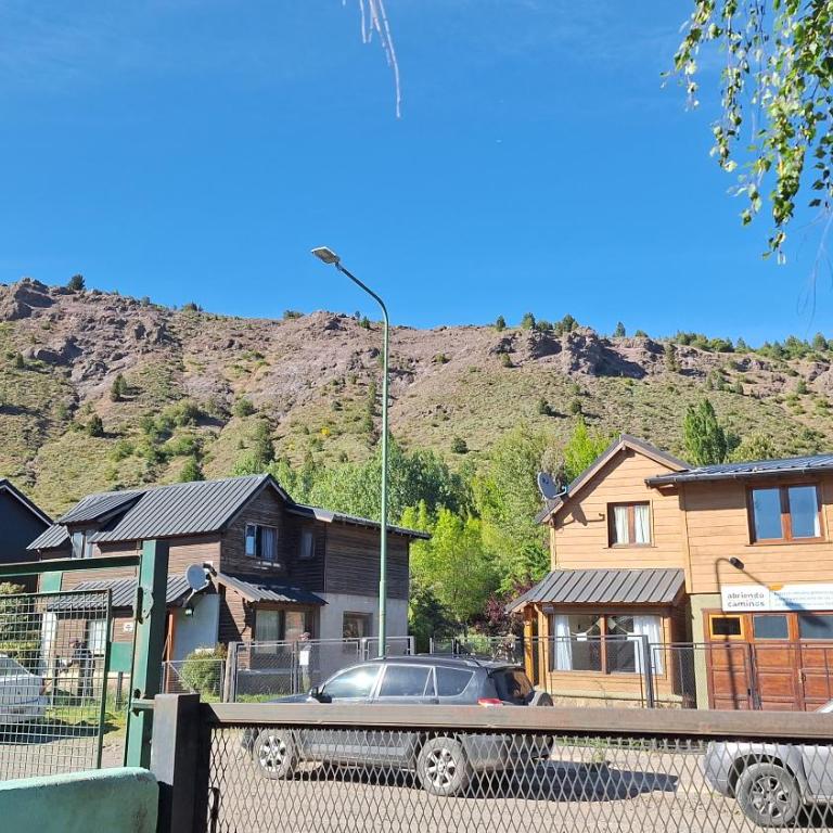 Habitacion en Calido Hogar - Habitación Triple Básica con baño compartido - 2