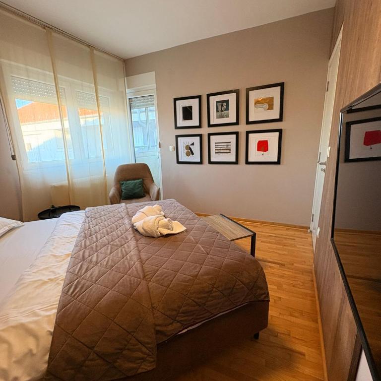 NAR Royalton Deluxe Apartment #74 Free Parking - One-Bedroom Apartment - 9