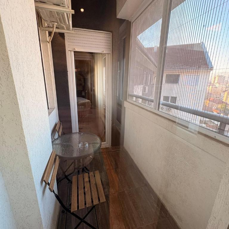 NAR Royalton Deluxe Apartment #74 Free Parking - One-Bedroom Apartment - 13