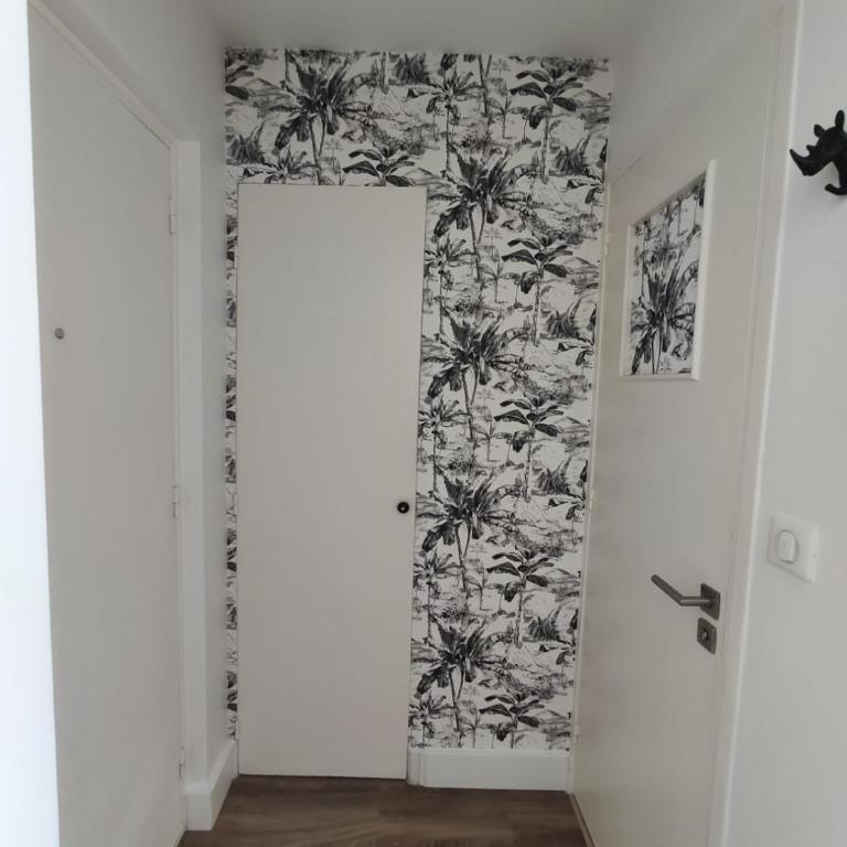 Beau studio à 2 pas de la plage - Appartement - 15