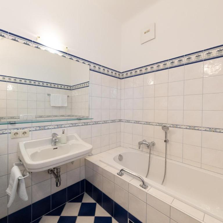 Villa Stephanie - Apartment mit 2 Schlafzimmern - 6
