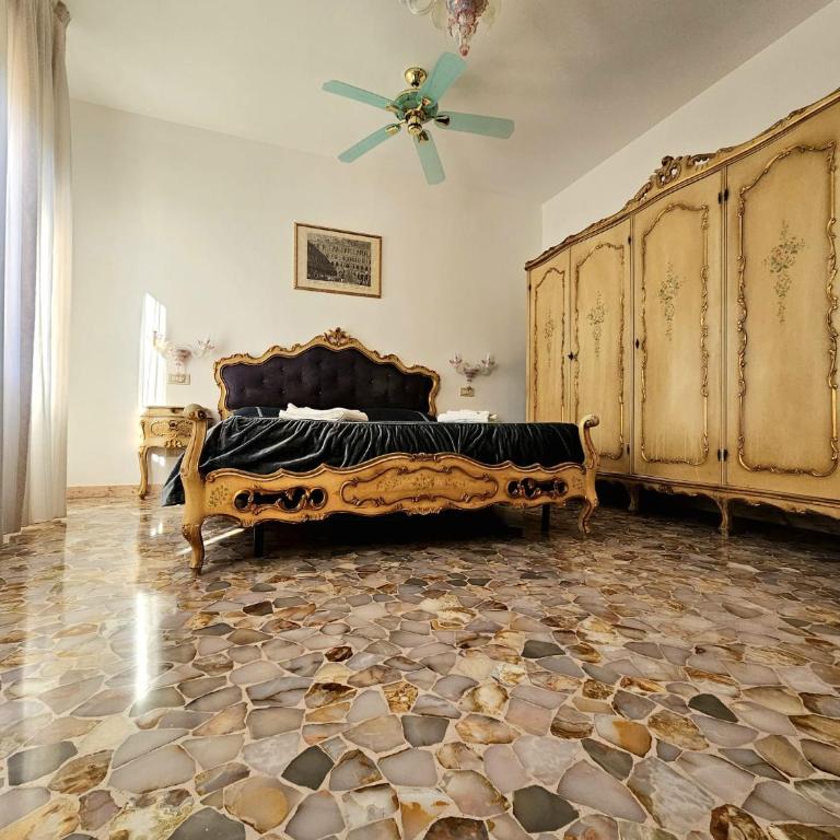 Cà ARIVANLIAL Venice villa apartament - Three-Bedroom Apartment - 7