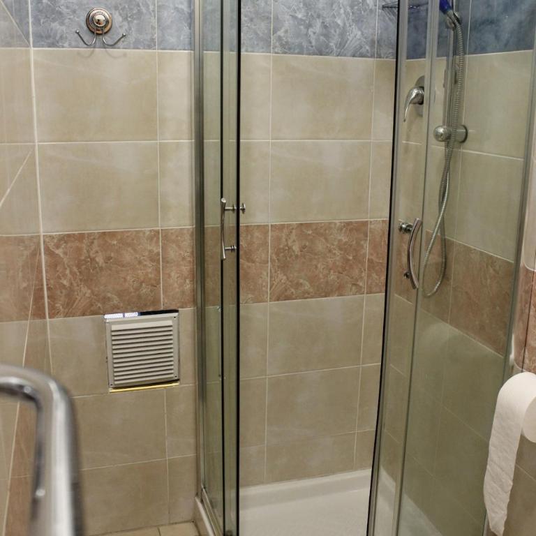 Fieramosca 2 Camere da letto 2 bagni cucina e salottino - Two-Bedroom Standard Apartment - 3