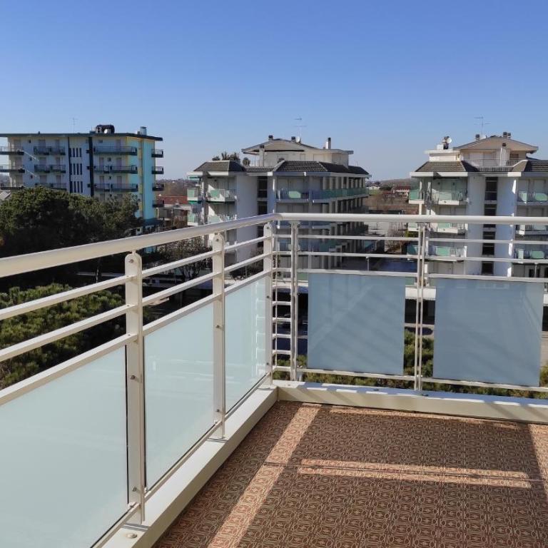 Trilocale Diplomatic Fronte Mare Piazza Torino - Appartamento con 2 Camere da Letto - 17