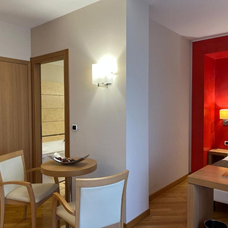 Hotel Europa - Junior Suite - 14