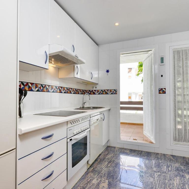Stylish apartment with sea view - Apartamento - 8