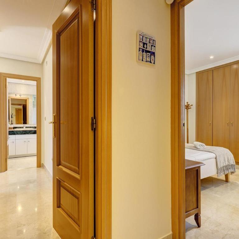 Stylish apartment with sea view - Apartamento - 25