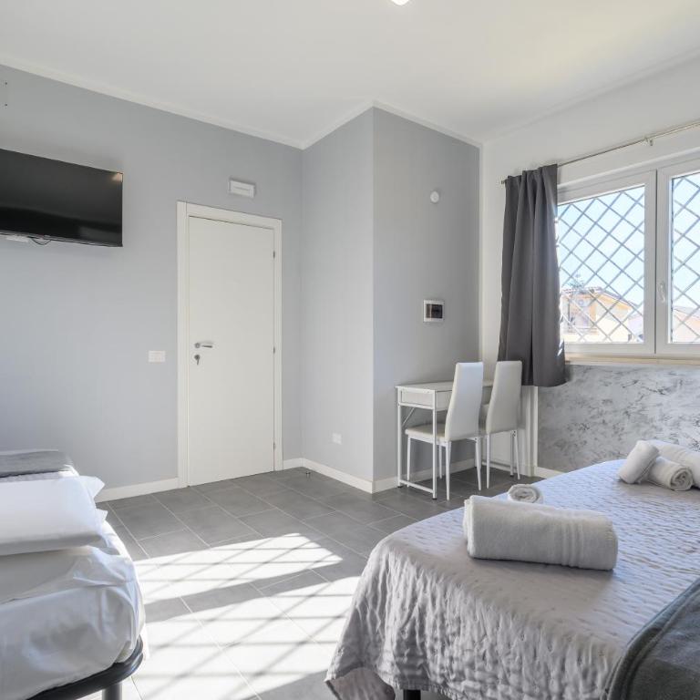 Silver Nest - 9 min to Airport - Free Netflix e Wi-Fi - Double Room with Private Bathroom - 6