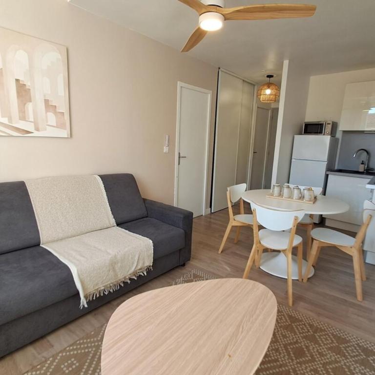 L'Olympe - Appartement cosy à 2 pas des Halles - Apartment - 18
