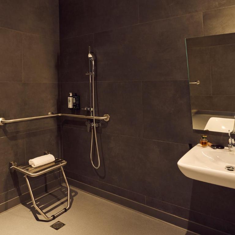ibis Madrid Norte Las Tablas - Standard Twin Room - Mobility Accessible - 10