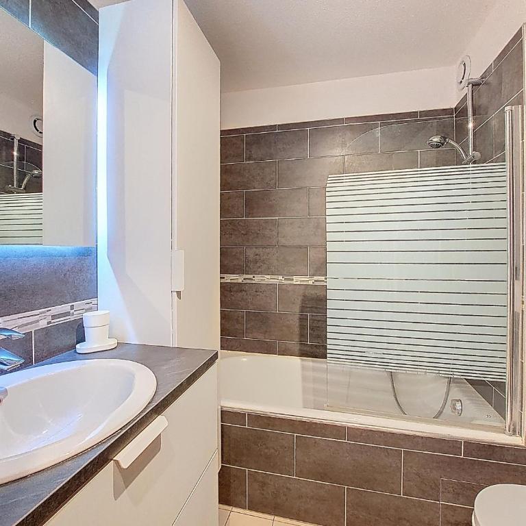 Enchaple S61 - Studio avec Balcon - 4