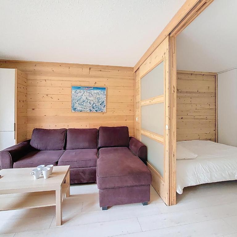 Enchaple S61 - Studio avec Balcon - 6