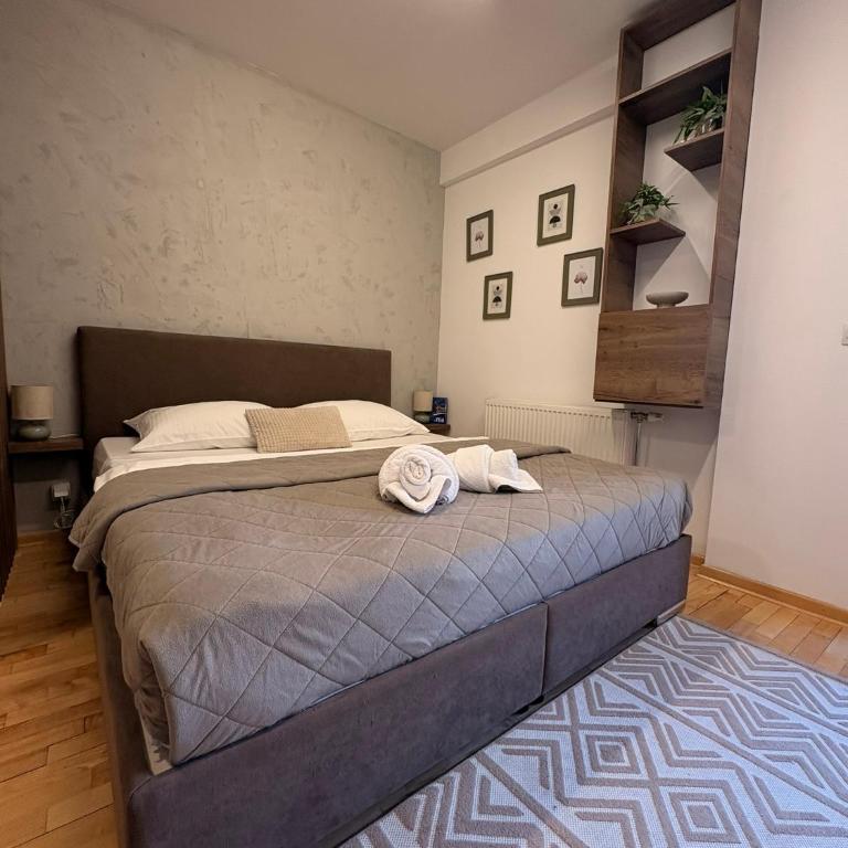 NAR Royalton Suite #65 Free Parking - Suite with Balcony - 2