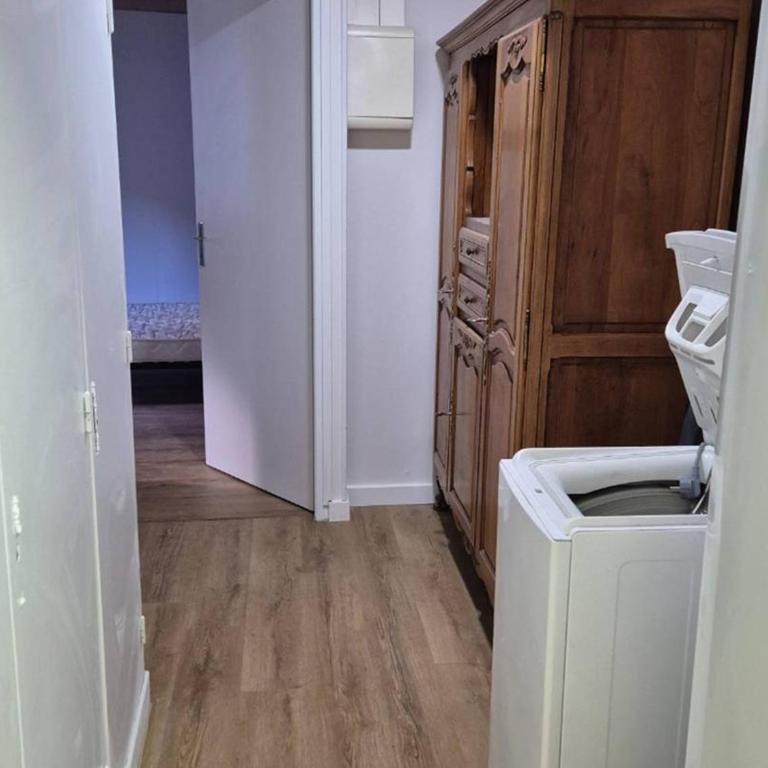 Appartement T4 de 68 m² avec terrasse et casier à ski - FR-1-234-344 - Appartement - 13