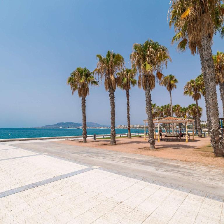 Charming 1 BR apartment with Seaview and Pool - Apartamento - 21