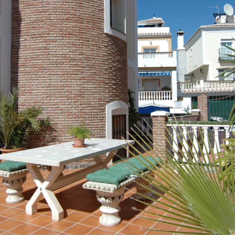 Villa Nerja 052 by Casitas Select - Villa - 8