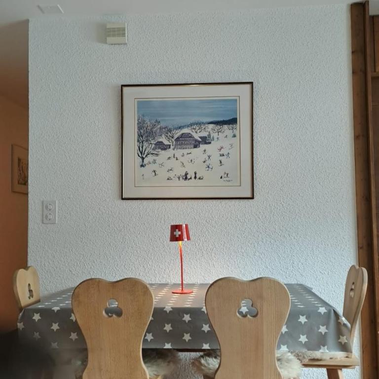 Super OFFRE à Viva Crans Montana - Appartement 2 Chambres avec Balcon et Terrasse - 11